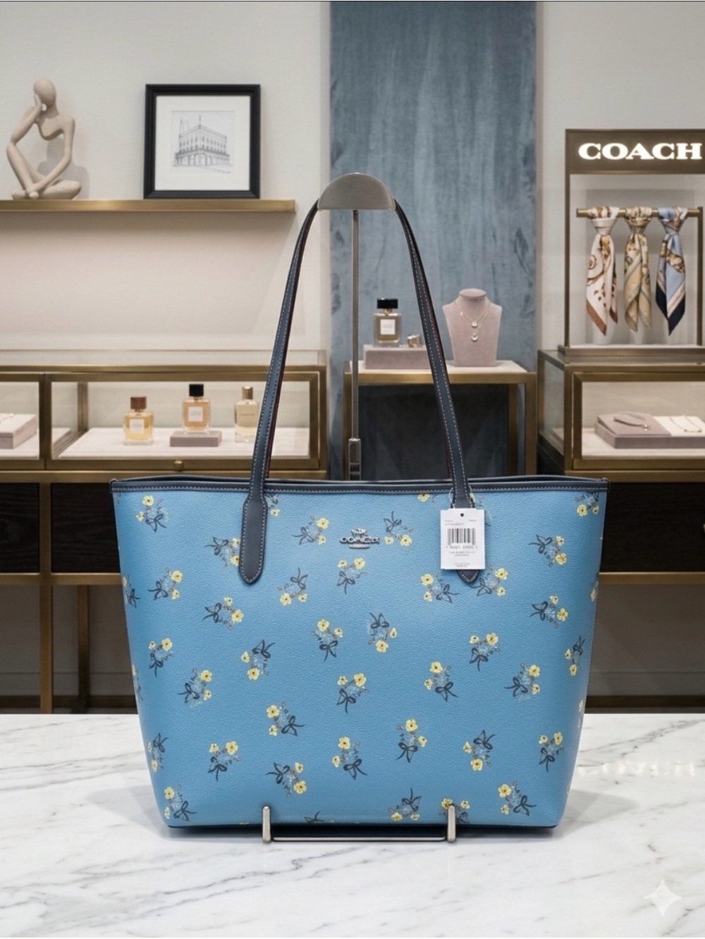 Coach City Tote in Reversible Floral Bow Print - SV/Blue Multi - Hang Tag - NWT